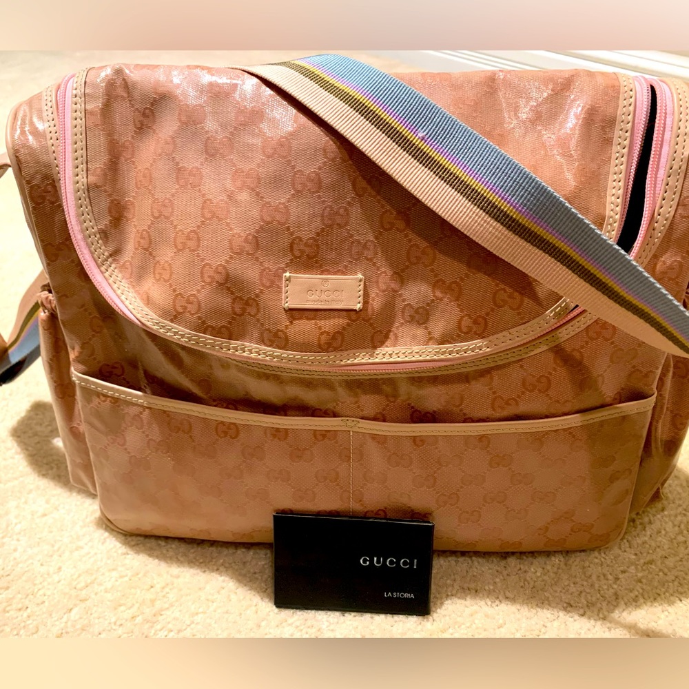 Pink Gucci baby bag. Hardly used.